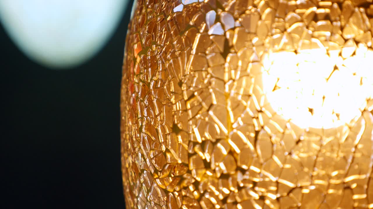 아름다운 조명 장식, 근접