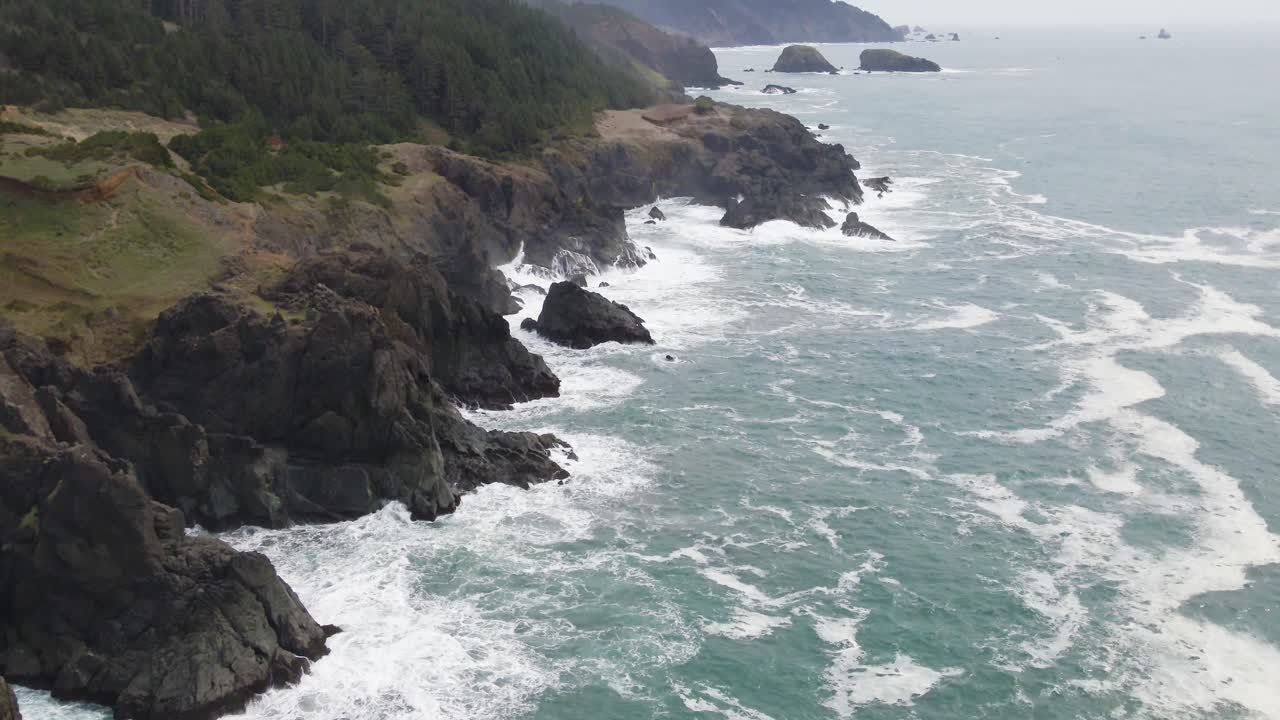 Brookings oregon samuel boardman 4k drone footage cliffs coastline