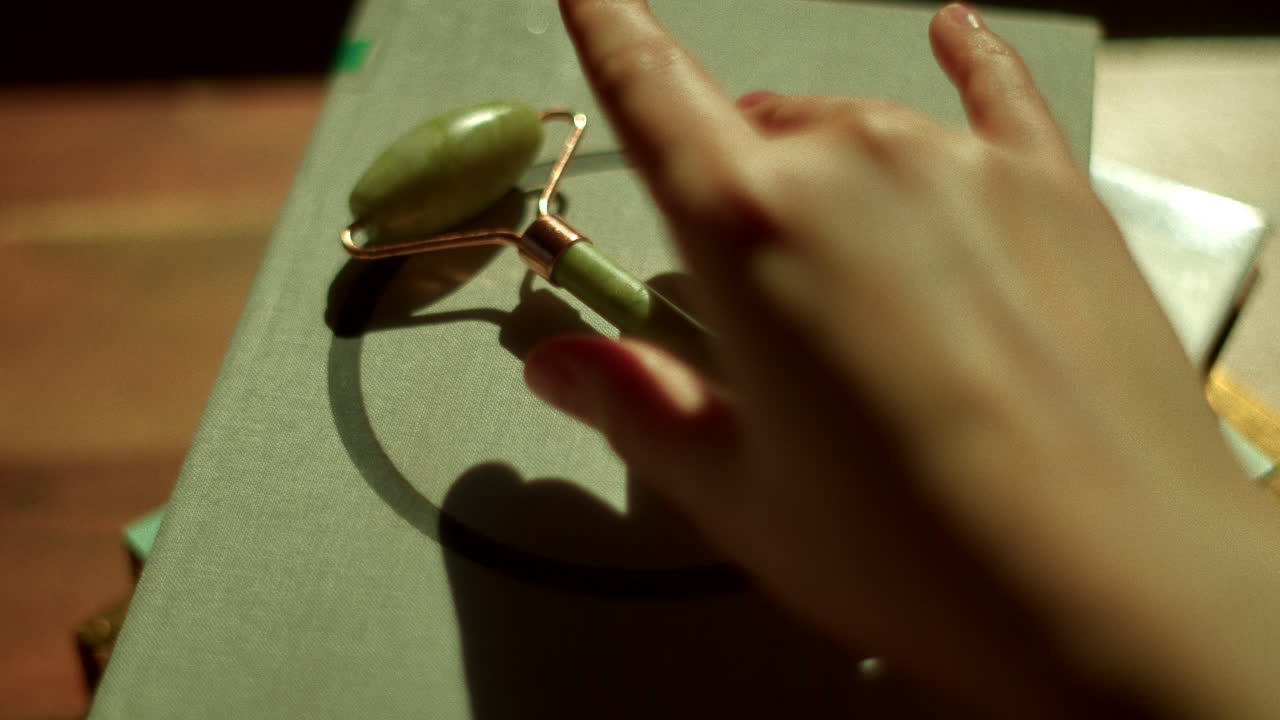 Jade Roller on Books