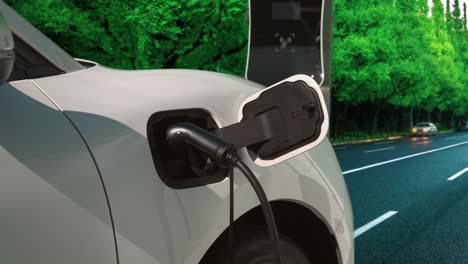 concepto de viaje progresivo de vehículo eléctrico parada para recargar en el bosque.
