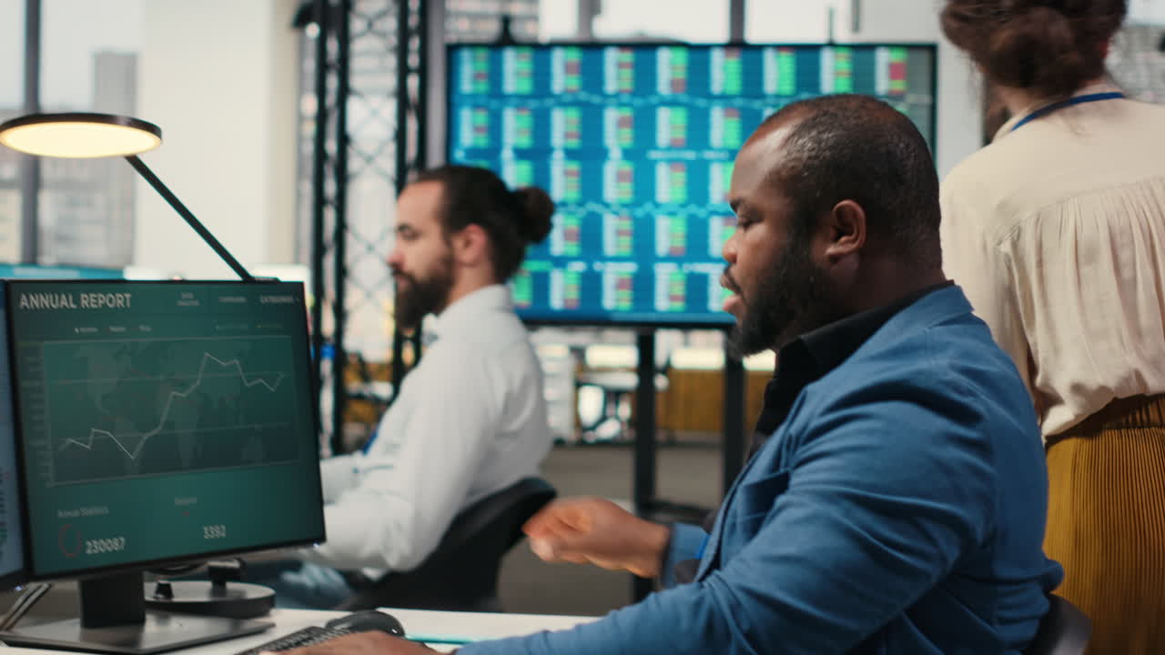 Vertical Video Female colleague bringing documents folders for general manager