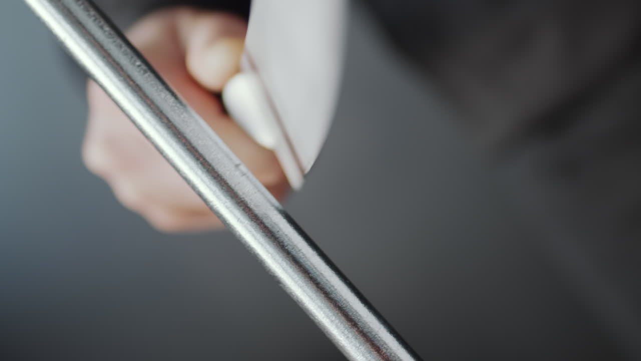 cuchillo para afilar con acero para afilar