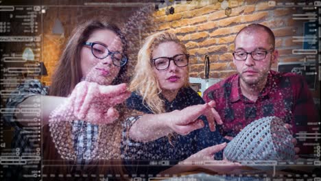 trabajo en equipo diseñando innovadores impresos en 3d