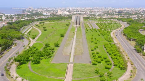 Columbus-Lighthouse-location-in-Santo-Domingo,-Dominican-Republic,-aerial-view