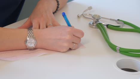 a cardiologist will perform a physical exam and may order various tests, such as an electrocardiogram (ecg), chest x-ray, echocardiogram, blood tests, vertical video