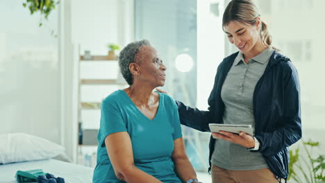 fisioterapia, mujer de edad avanzada