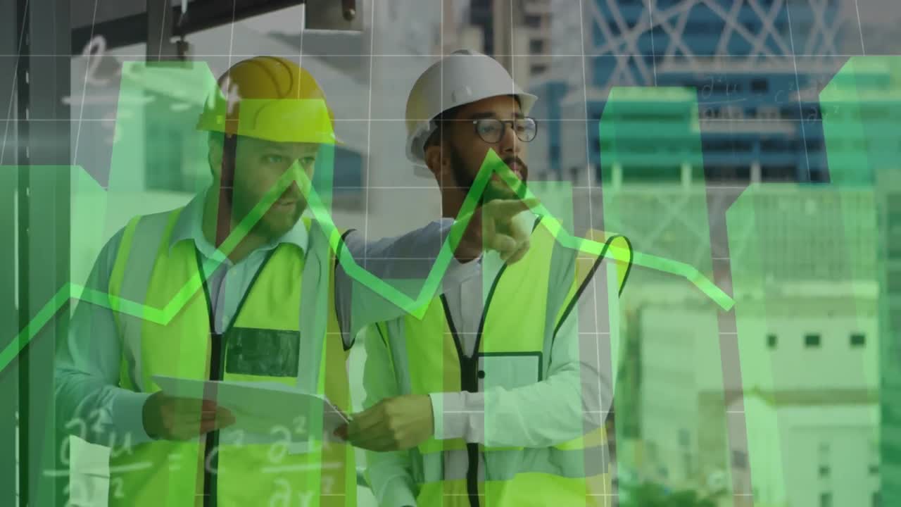 수학 방정식과 녹색 그래프 형성이 두 명의 남성 건축가들이 청사진을 보고 있습니다.