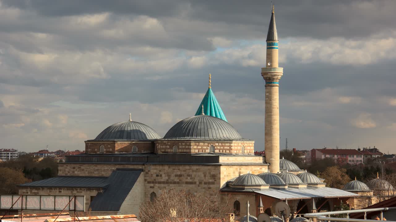 vista del museo mevlana, en la ciudad turca de konya.