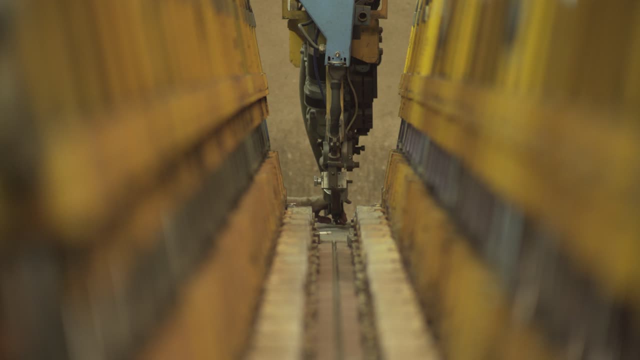 조선소 기계 내부