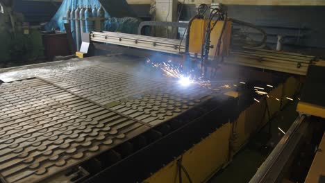 plasma cutting machine in action