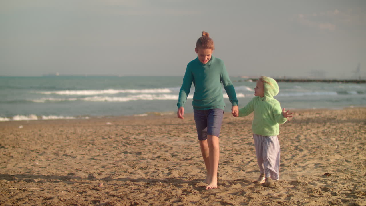 Wandeling langs de zee