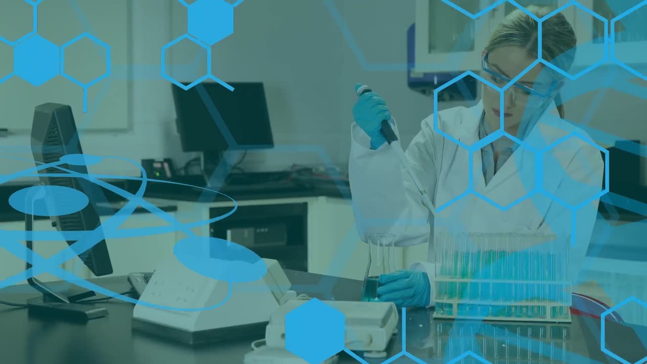 animación de formas sobre una científica caucásica usando una pipeta