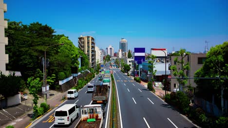 un time-lapse del atasco de tráfico en la calle urbana de tokio