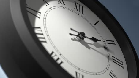 reloj latino en la pared azul claro en el lapso de tiempo