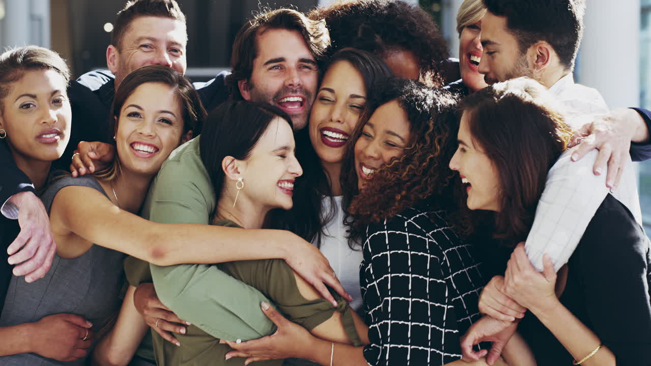 그들은 훌륭한 업무 관계를 가지고 있습니다.