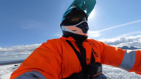 filming-myself-on-a-snowmobile