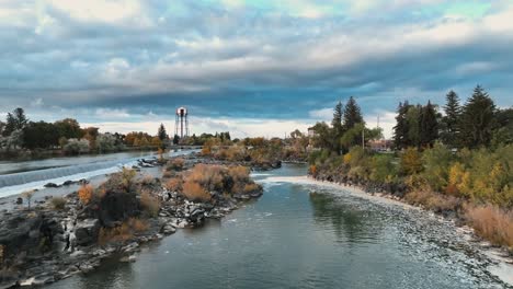 Fly-Over-the-Snake-River-In-Idaho-Falls,-Idaho-United-States