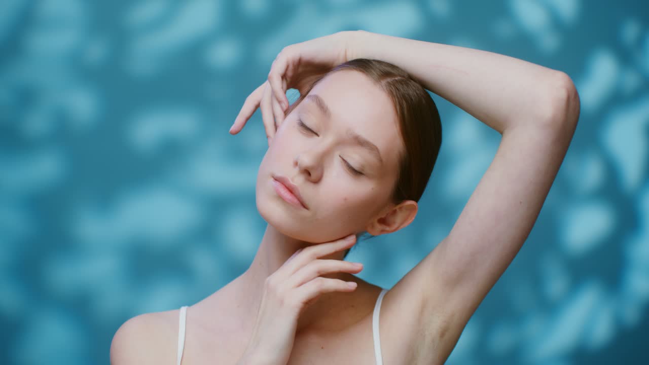 스튜디오 의 여자 초상화