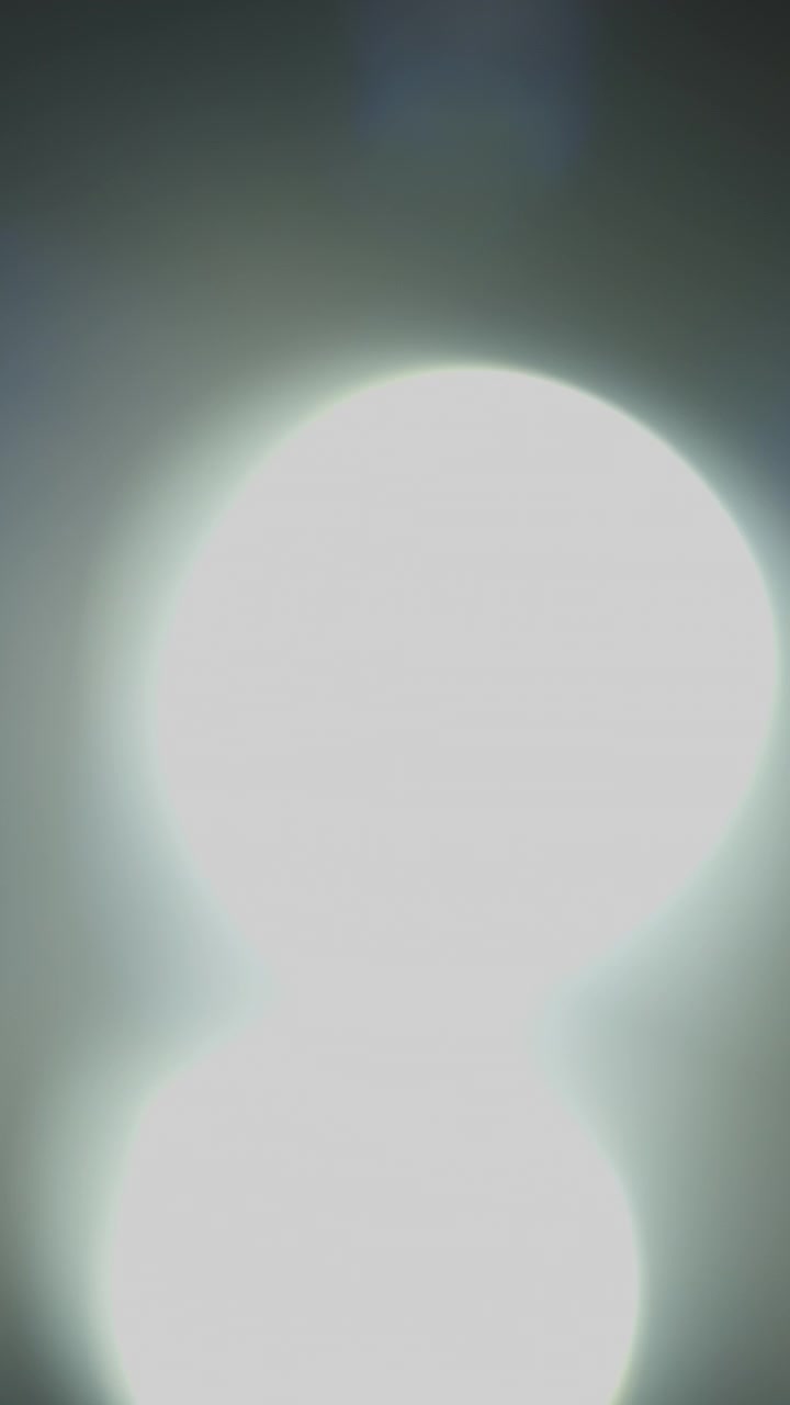 Real time light leaks and prism overlays