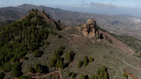 hermosa vista aérea de drones roque saucillo gran isla canaria españa