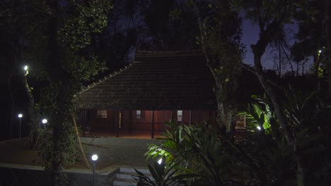 Traditional-South-Indian-Old-House-In-Kerala,-Traditional-kerala-illam-nalukettu-night-view-,-Typical-Kerala-House