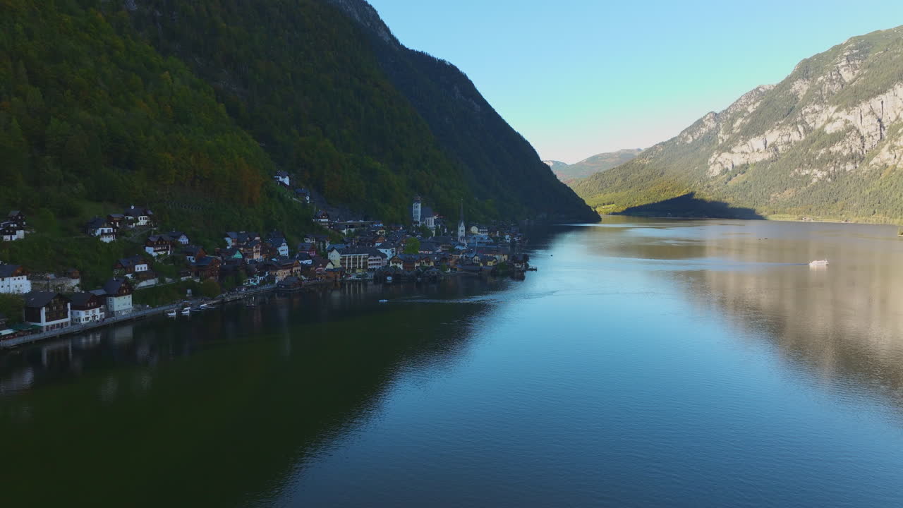 드론으로 볼 수 있는 할슈타트, 상부 오스트리아, 유럽의 놀라운 풍경