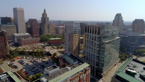 4K-Luftaufnahme-Von-Providence,-Rhode-Island,-Überflug,-Fluss,-Stadt,-Urbane-Freiheit