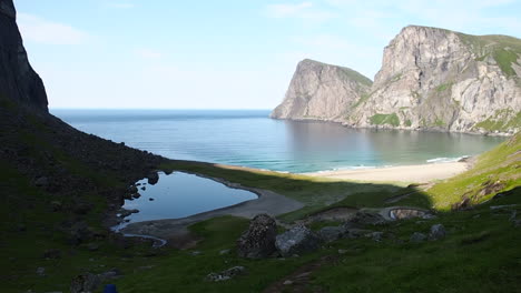 Strand-Von-Kvalvika-Und-Vestervika,-Lofoten;-Norwegen