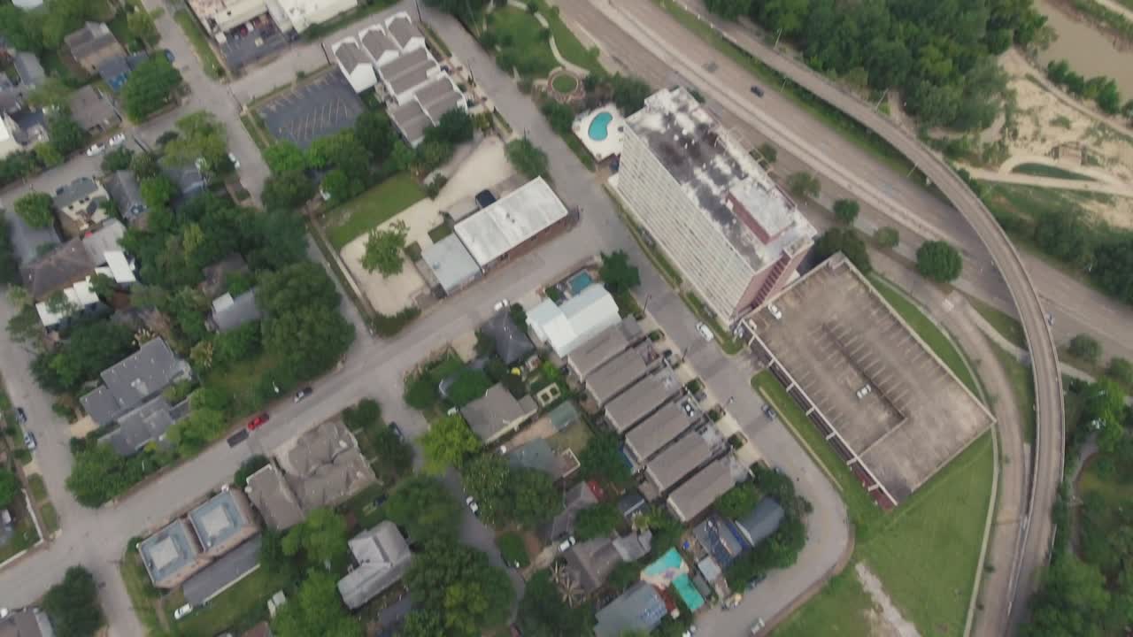 el horizonte de houston, texas, el centro de la ciudad se inclina hacia arriba 4.