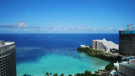 Blick-Auf-Den-Strand.-Drohnenaufnahmen-Von-Guam,-Amerika