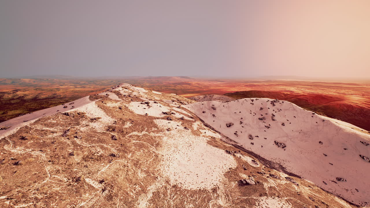 가장 아름다운 다채로운 산과 화려한 파란 하늘