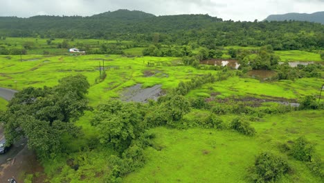 Estación-De-Montaña-Verde-En-Dhevkund