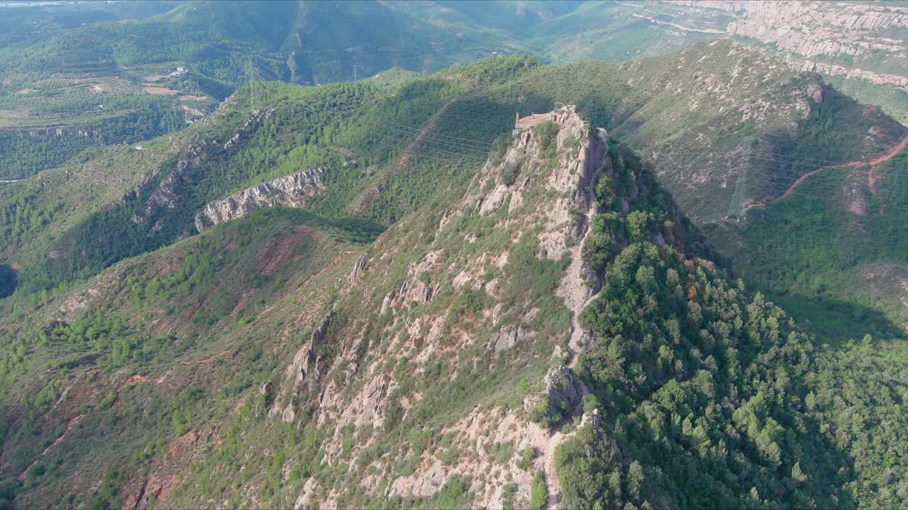 Ermita en la cima de Sant Salvador de les Espases, Esparreguera, Barcelona