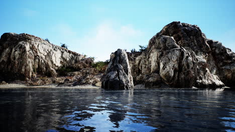 Galapagos-volcanic-rock-formation-in-ocean