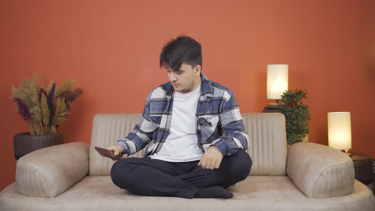 우울한 불행한 사람.