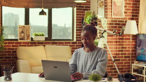 african american developer begins day