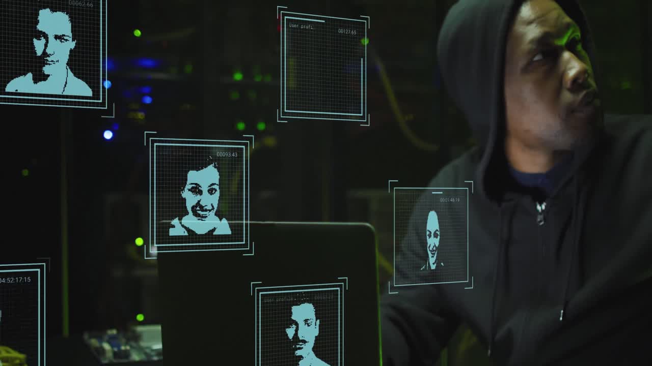 animazione dell'uso di foto su uomo afroamericano che lavora su laptop