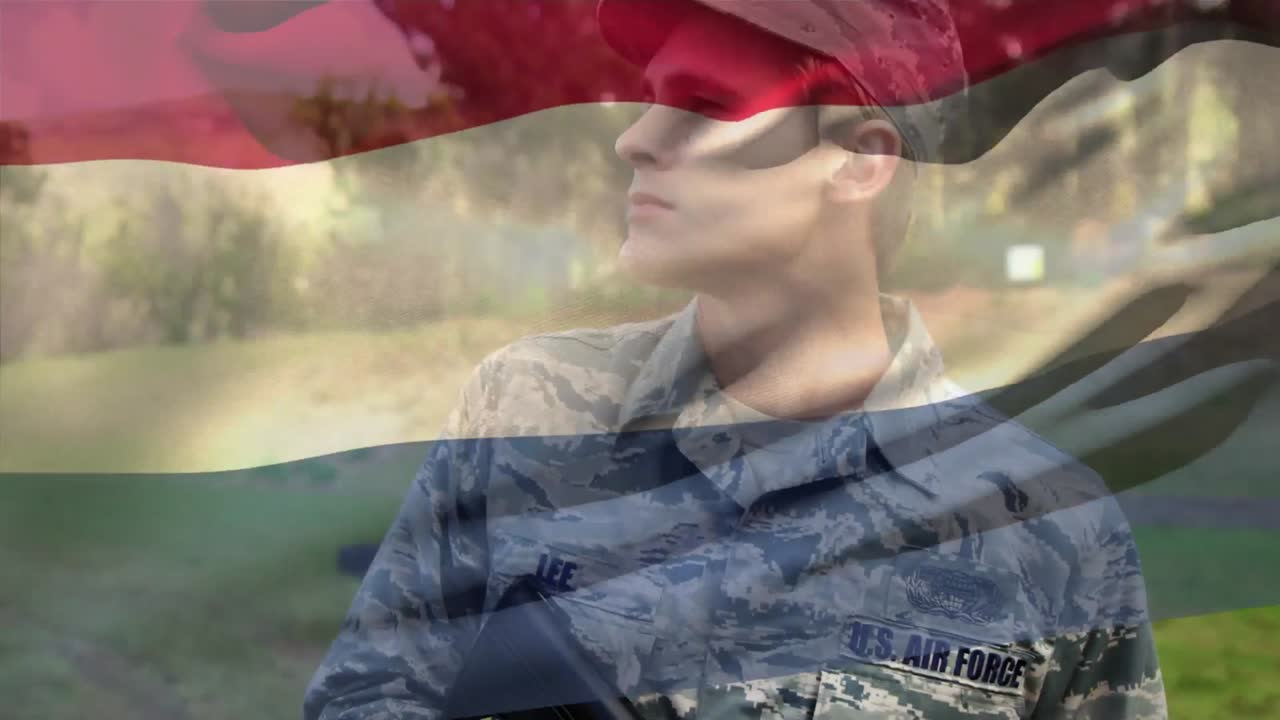 카쿠아시아 남성 군인 위에 네덜란드  ⁇ 발의 애니메이션