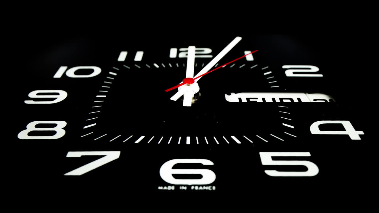 reloj negro 11