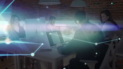 red de conexiones contra las personas que trabajan en la oficina