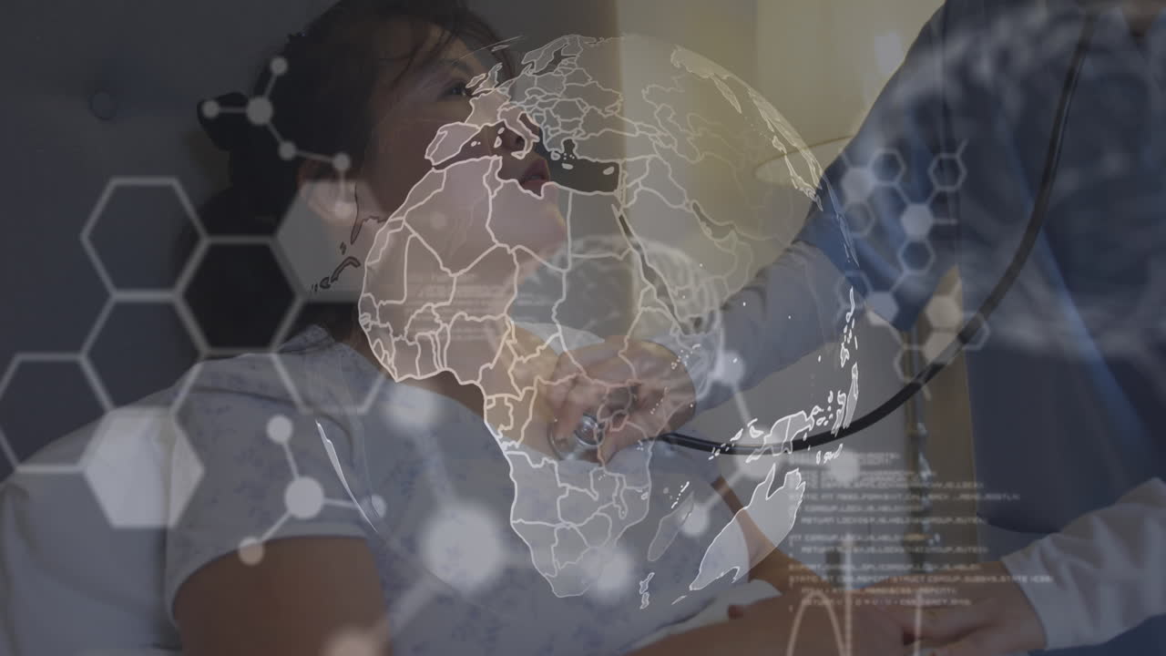 animación del globo y procesamiento de datos sobre una doctora asiática y una paciente