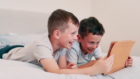 Kinder,-Tablet-Und-Zuschauen-Im-Bett