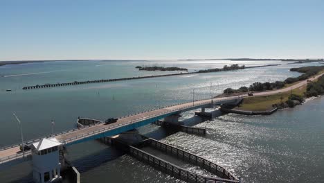 emocionante antena del puente boca grande y vuelta a la isla de boca grande, florida, estados unidos.