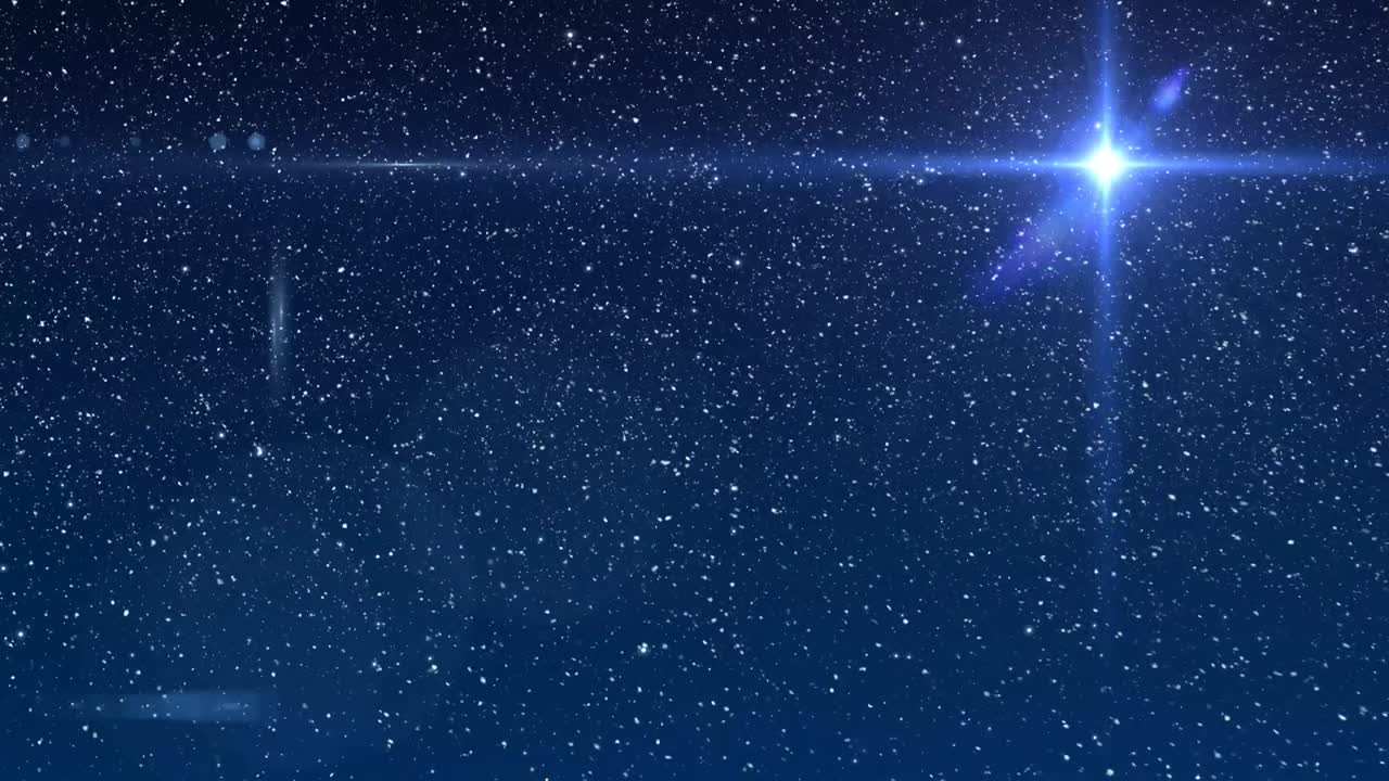 북쪽 별과 함께 떨어지는 눈과 크리스마스 밤 별이 빛나는 하늘