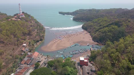 Aerial-view-of-Baron-Beach,-Indonesia