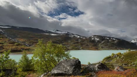 Norway-Red-Foliage-4K-01