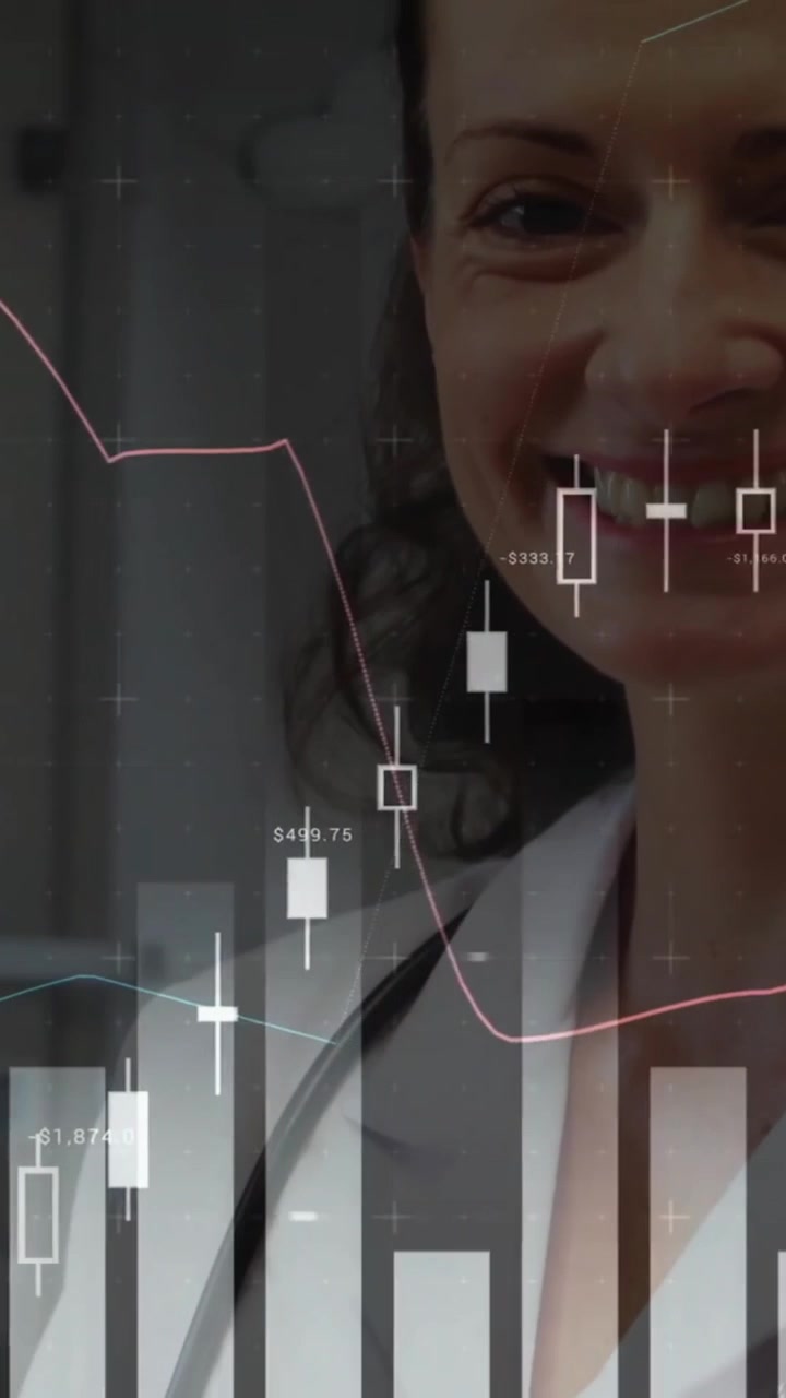 Animación de procesamiento de datos sobre una médica caucásica en un hospital