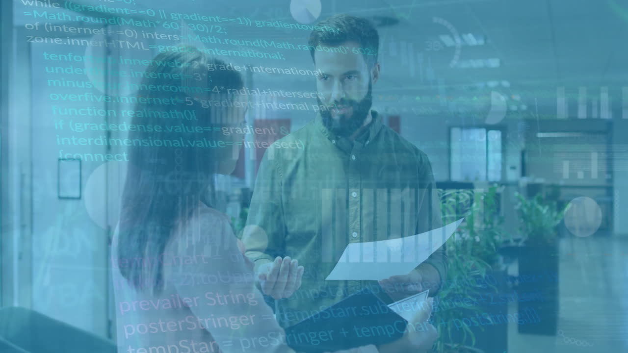 animación del procesamiento de datos financieros sobre diversas personas de negocios en la oficina