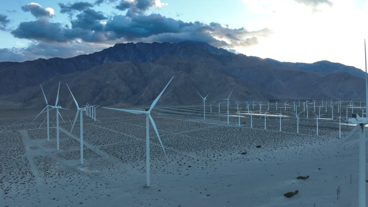 San Gorgonio Pass Wind Farm Producing Natural Energy In Desert Palm Springs, California (USA).