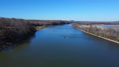 Fort-Donelson-A-Orillas-Del-Río-Cumberland-En-Dover,-Tennessee